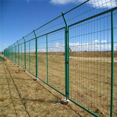 河北厂家制造公路框架护栏网|厂区围栏网|果园农场防护网-昌熙网业